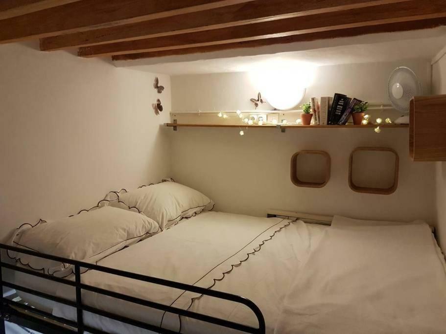 2 Bedroom Funky Apartment In The Heart Of The Old Town Of Антиб Экстерьер фото
